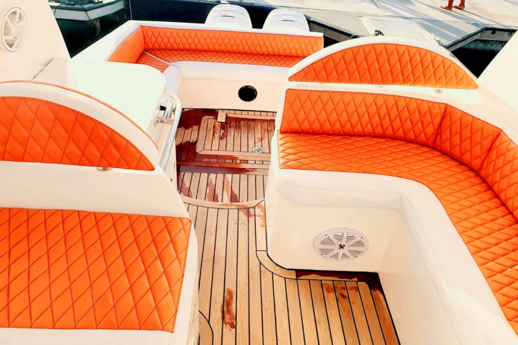 Yacht