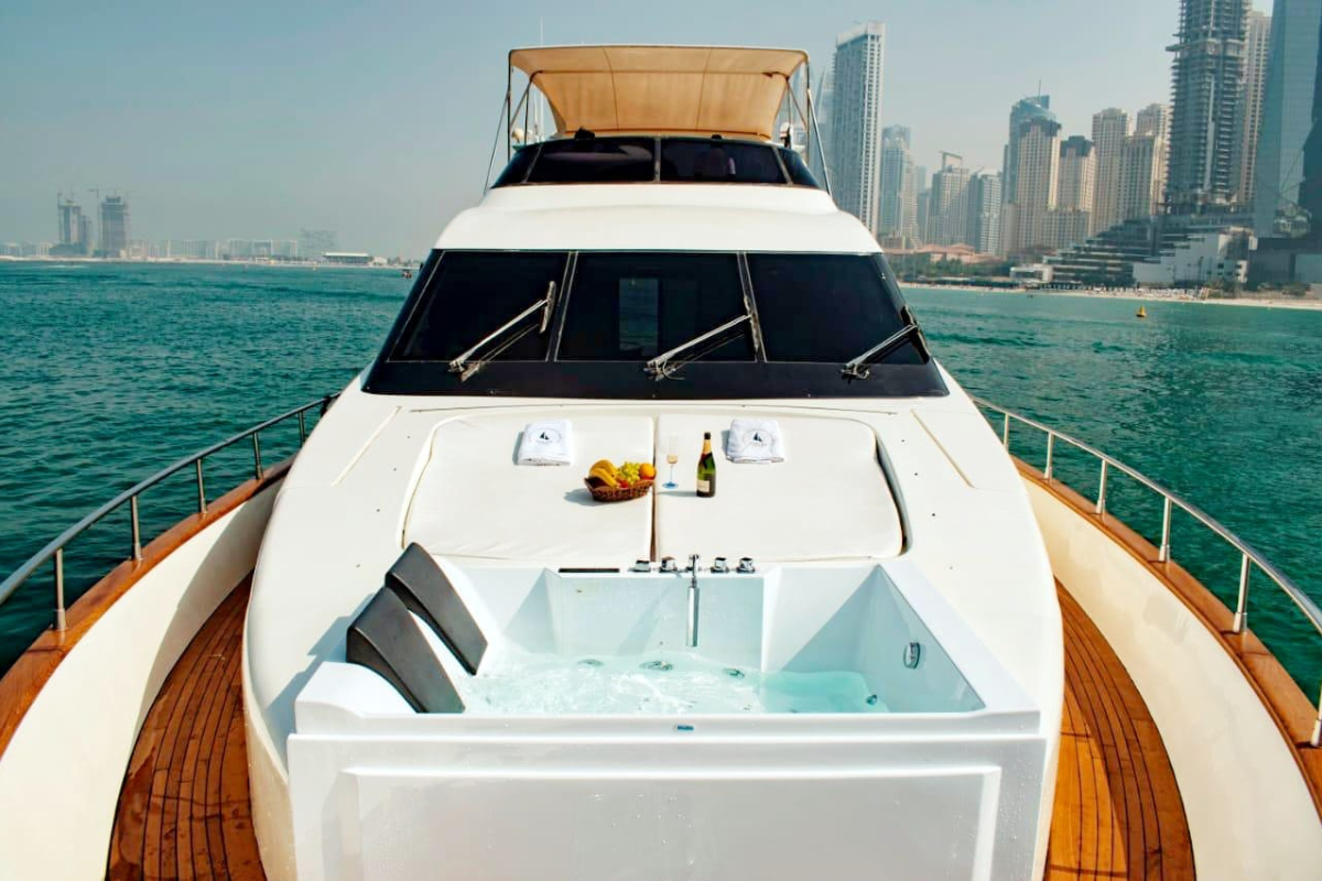82Ft Paradise with Jaccuzi
