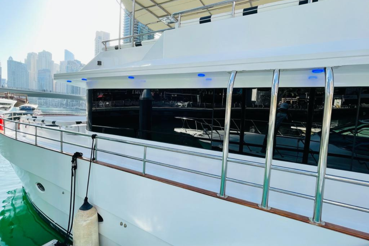 Apolo Yacht 95ft