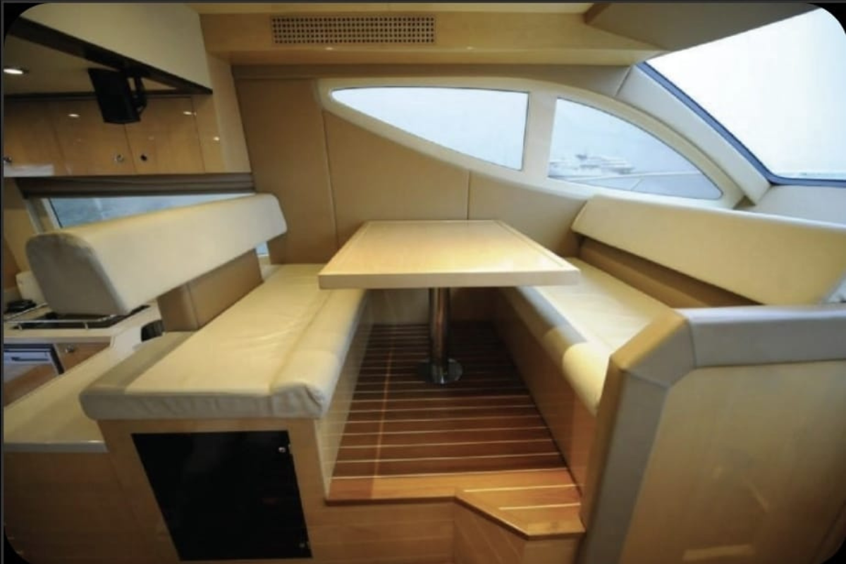 44 ft luxury Majesty