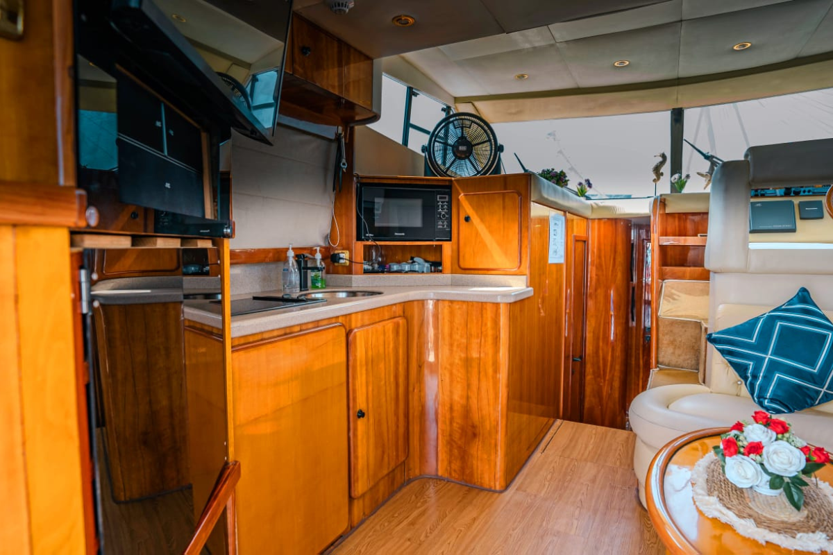 48ft Golf Craft