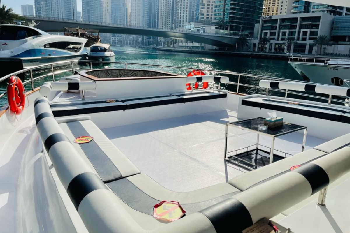 Apolo Yacht 95ft