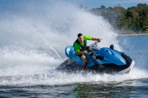 Water Sports in Dubai: Jet Ski, Flyboard, Parasailing & Prices