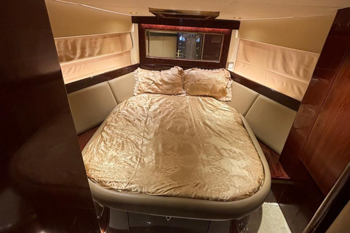 50 Ft Majesty