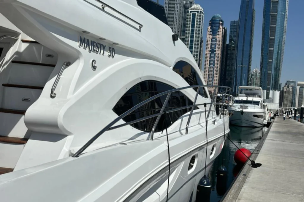 Yacht
