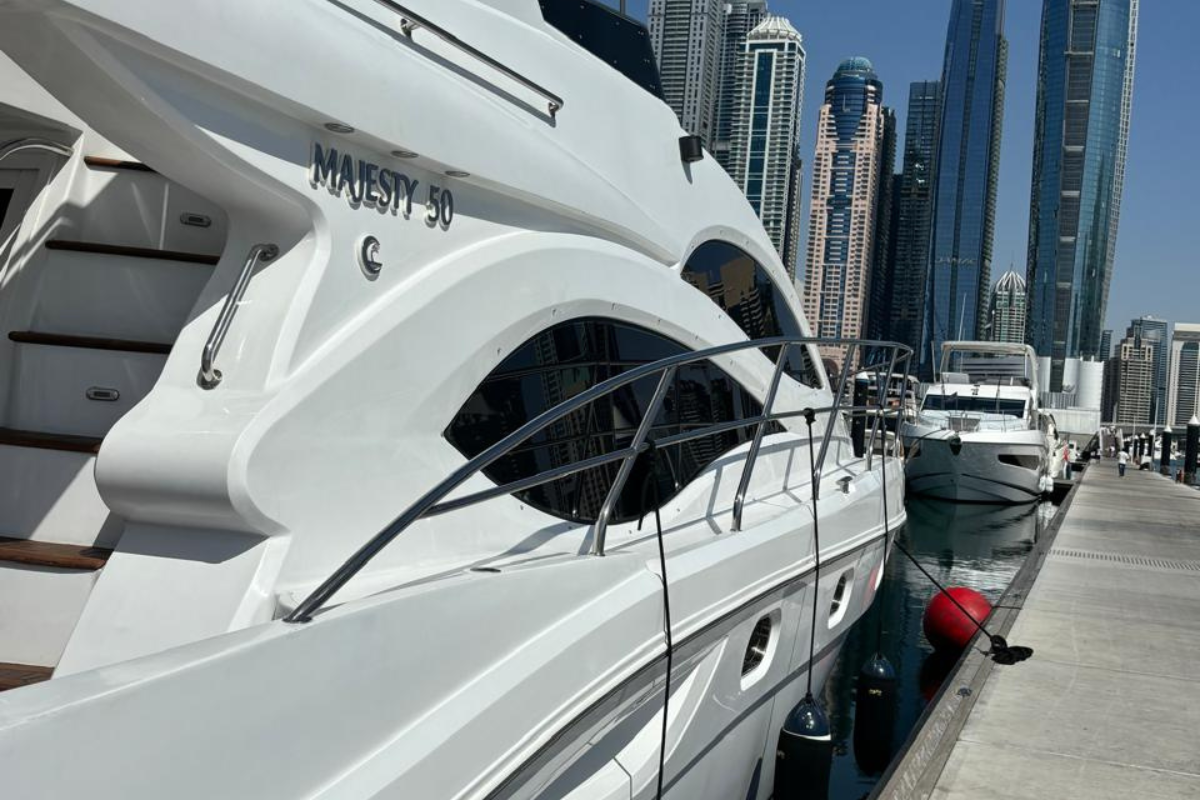 50 Ft Majesty