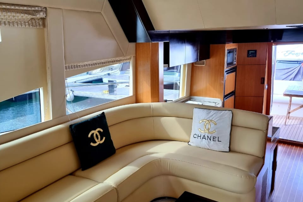 56 Ft Luxury Majesty