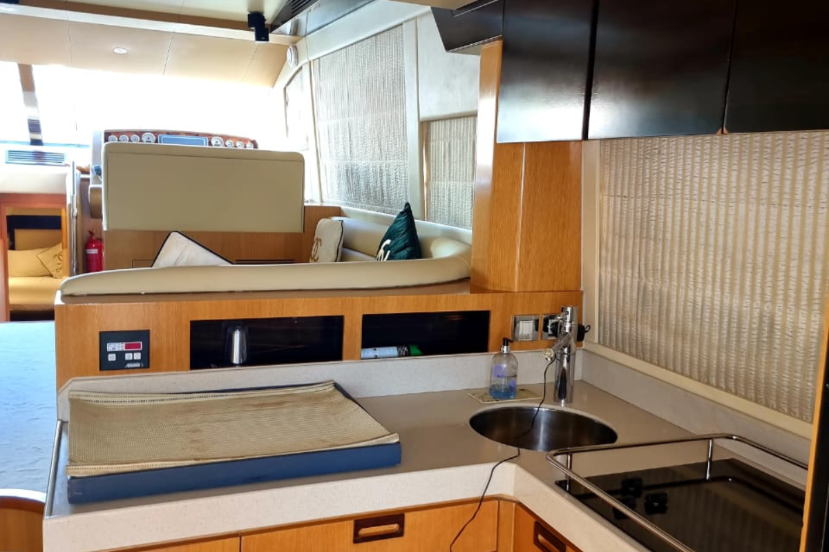 56 Ft Luxury Majesty