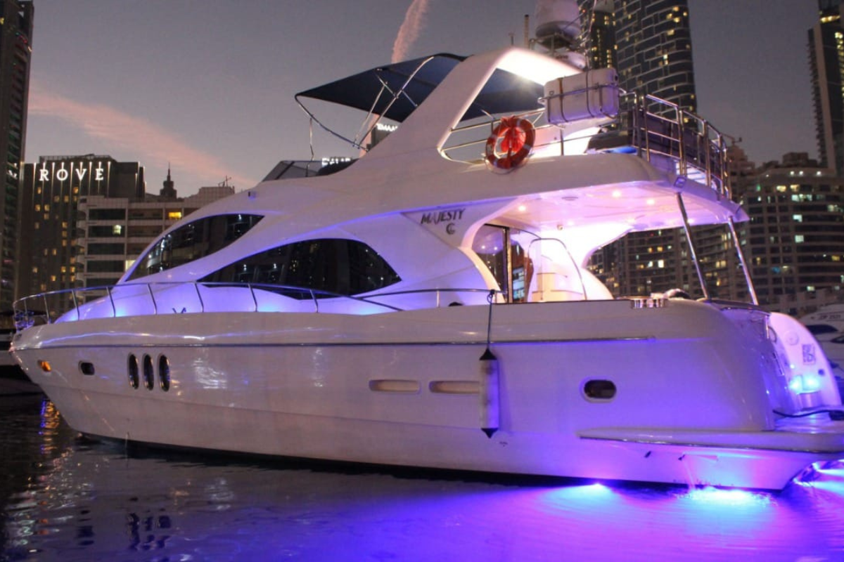56 Ft Majesty