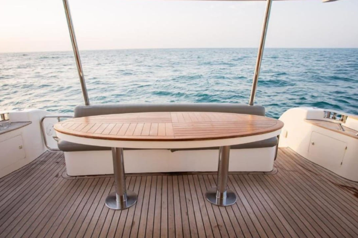 56 Ft Majesty