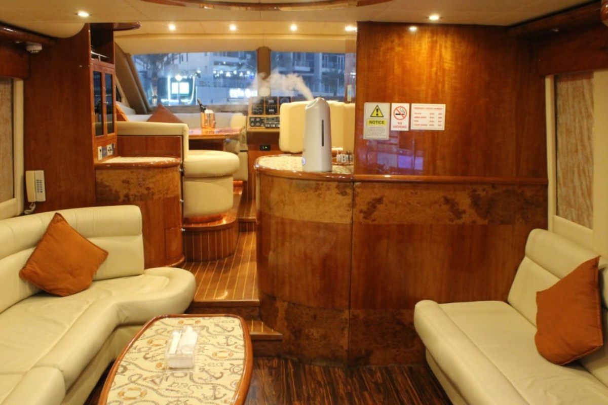 56 Ft Majesty