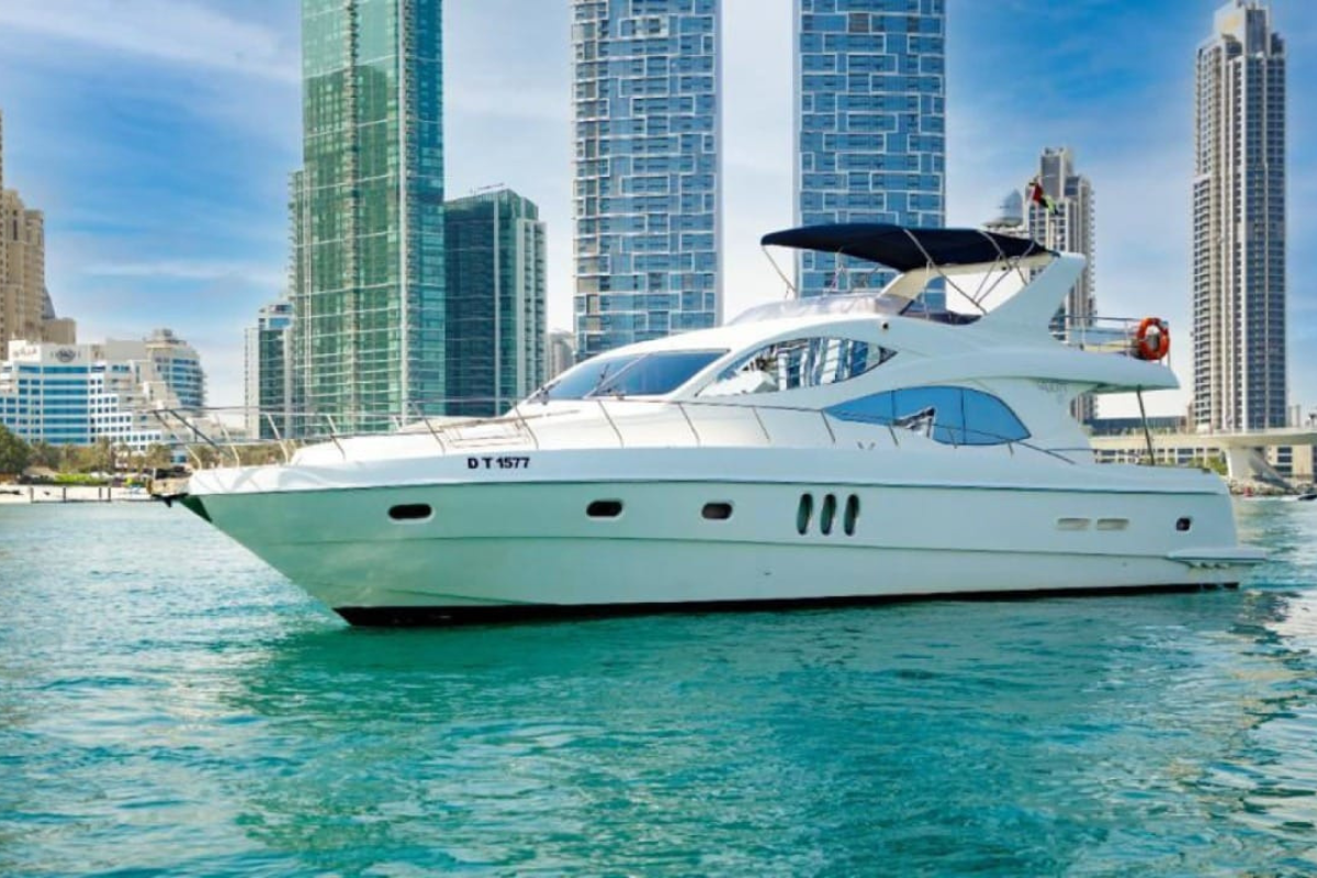 56 Ft Majesty