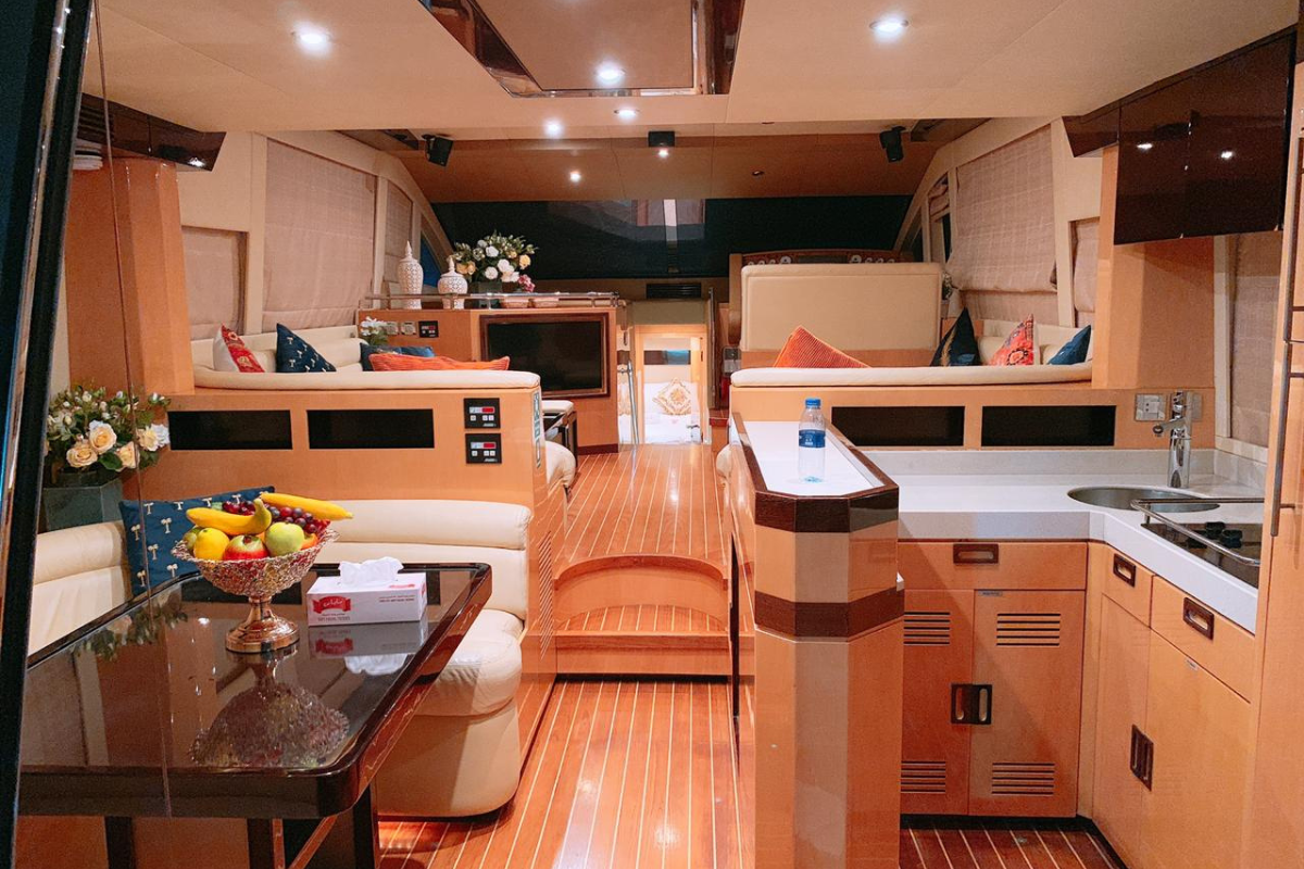56ft Majesty