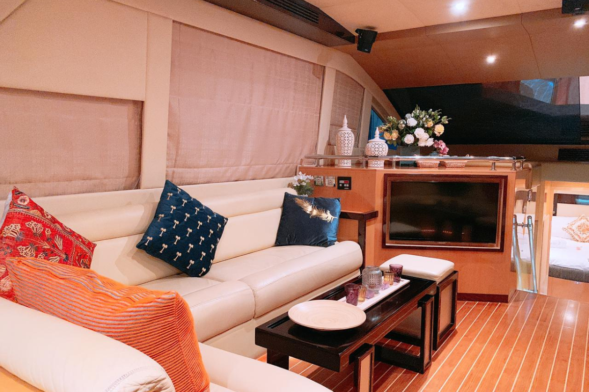 56ft Majesty