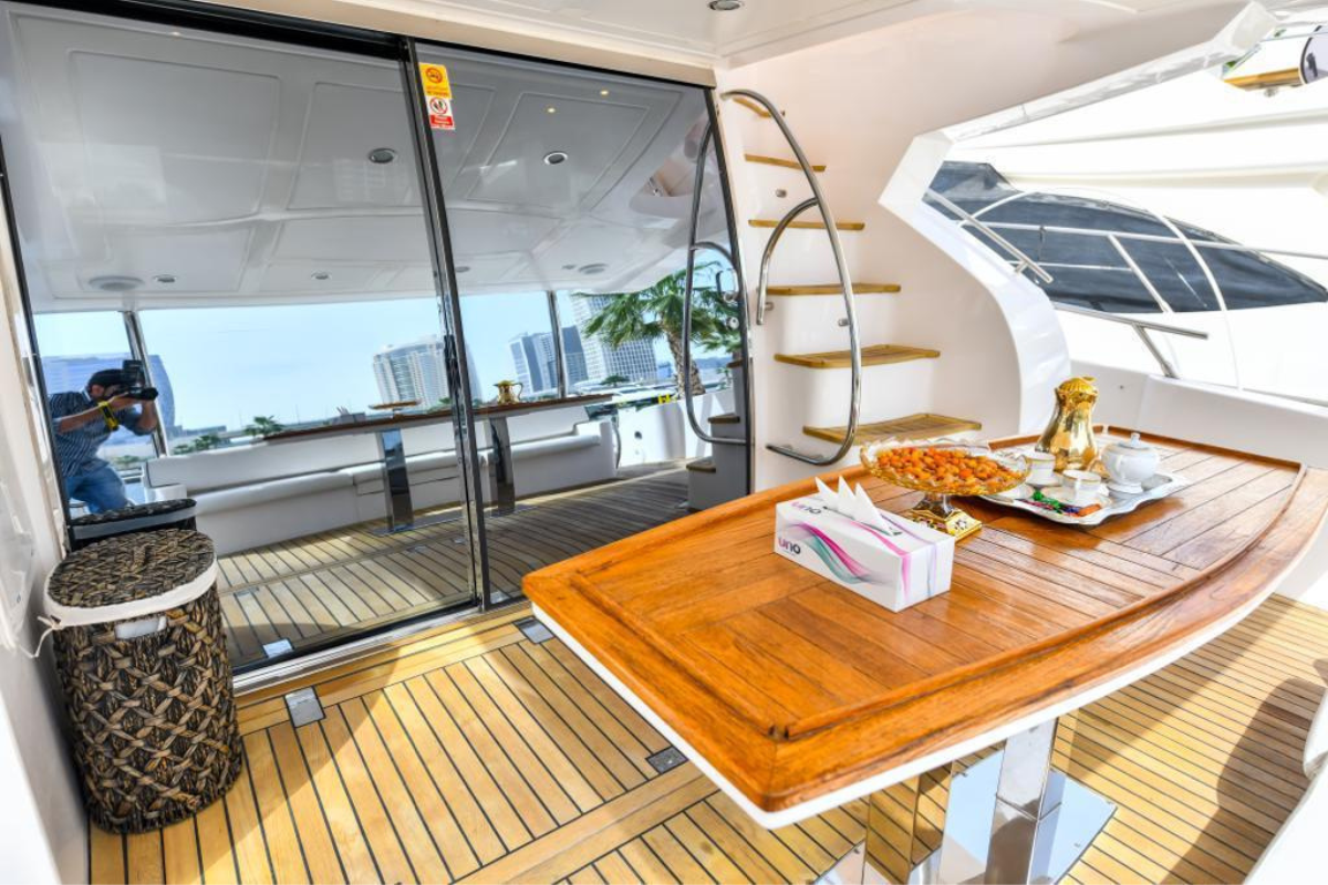 56ft Majesty