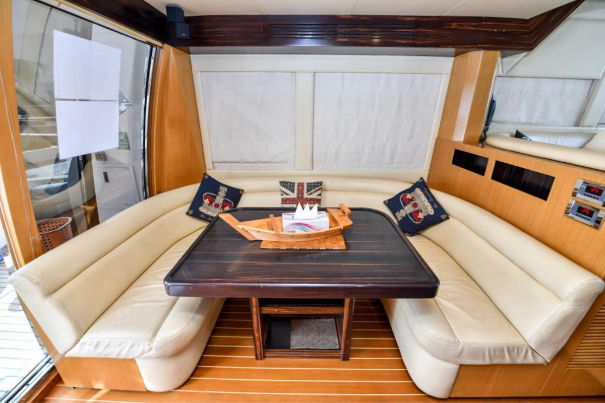 56ft Majesty