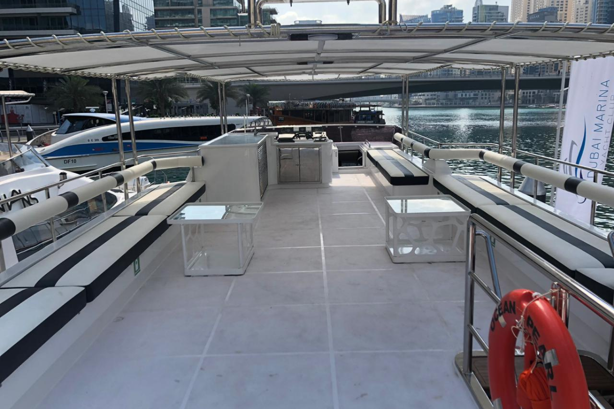 95 Ft Venus yacht