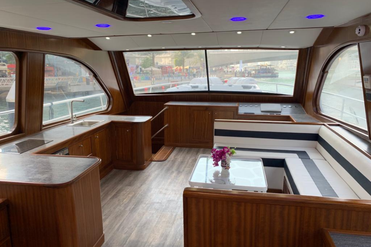 95 Ft Venus yacht