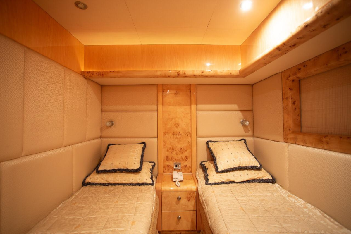70Ft Majesty