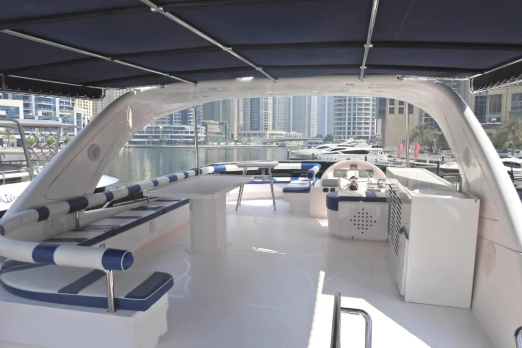 Yacht