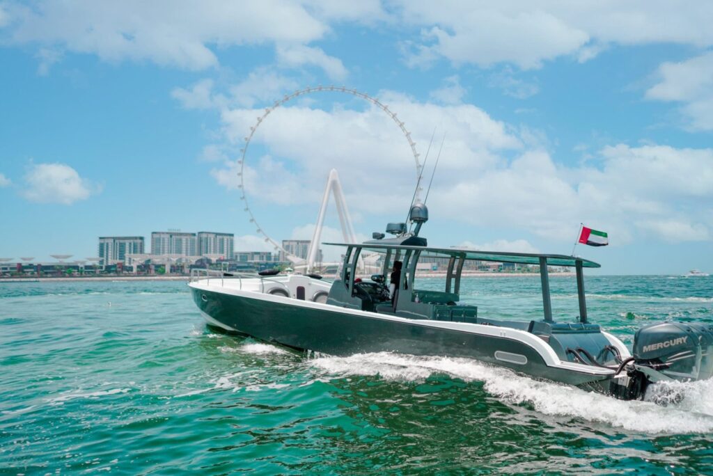 Private fishing boat in Dubai – cruising